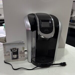 Keurig Black and Silver Coffee Brewer 2.0 400